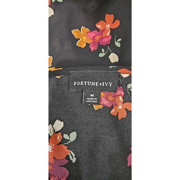 Fortune + Ivy Floral Print 3/4 Sleeve Wrap Top Size M - Picture 3 of 6